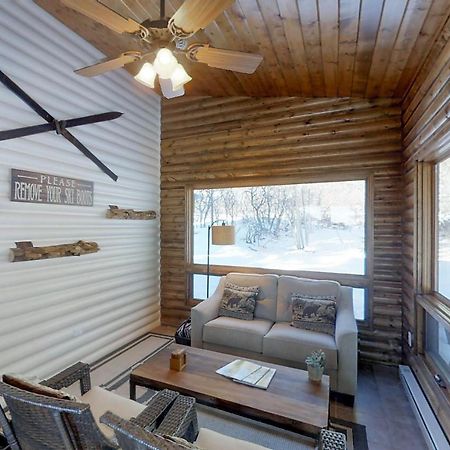 Primrose Cabin Tacoma Экстерьер фото